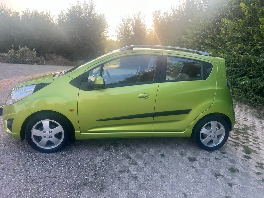 Chevrolet Spark 1.2 2011 Groen, Auto's, Chevrolet, Voorwielaandrijving, 4 cilinders, Origineel Nederlands, Handgeschakeld