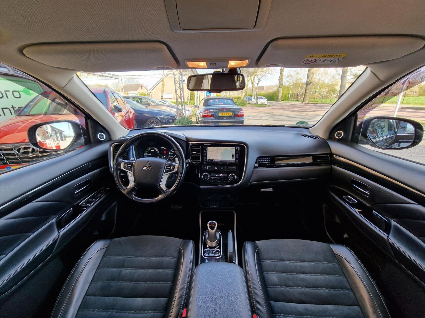 Mitsubishi Outlander 2.0 PHEV Executive Edition|New-Type|Tre, Auto's, 1998 cc, Euro 6, 4 cilinders, Met garantie (alle)