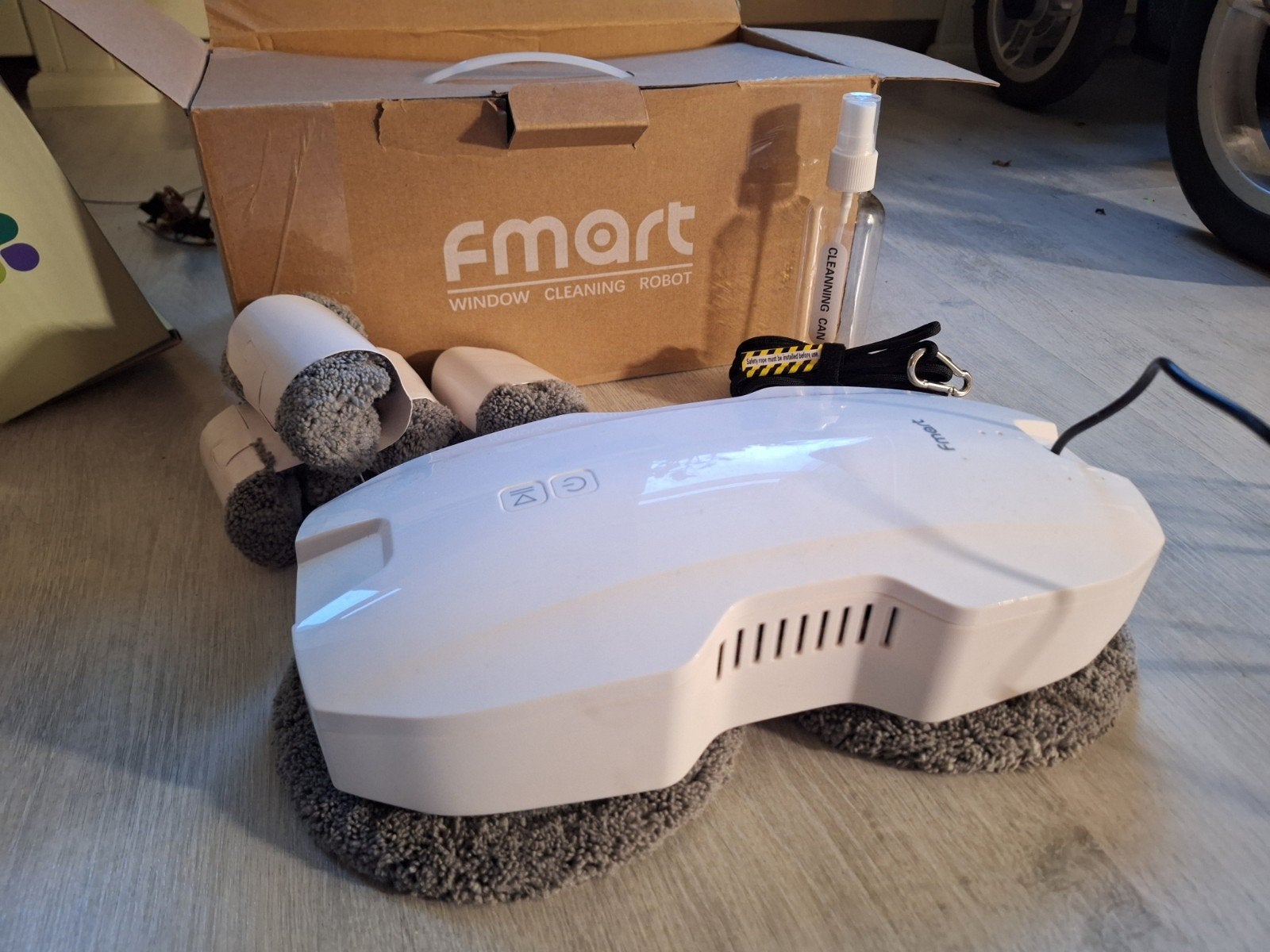 Fmart T8Pro raamrobot. Ramenwasser!, Ophalen of Verzenden