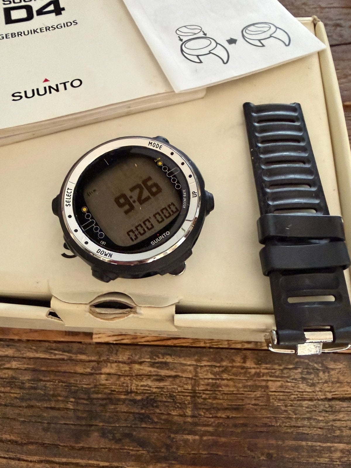 Suunto D4 duikhorloge, Ophalen of Verzenden, Zo goed als nieuw, Zwart, Android