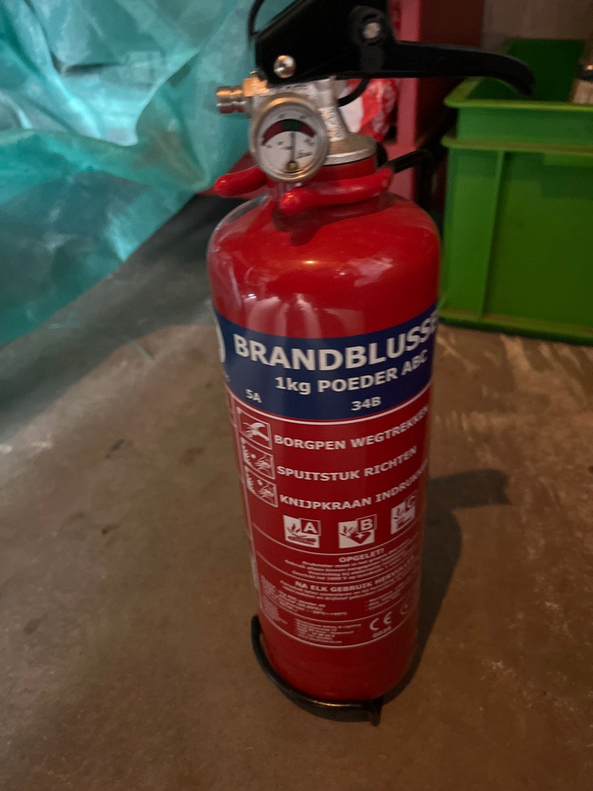Brandblusser 1kg poeder ABC met manometer, Ophalen of Verzenden, Zo goed als nieuw, Brandblusser