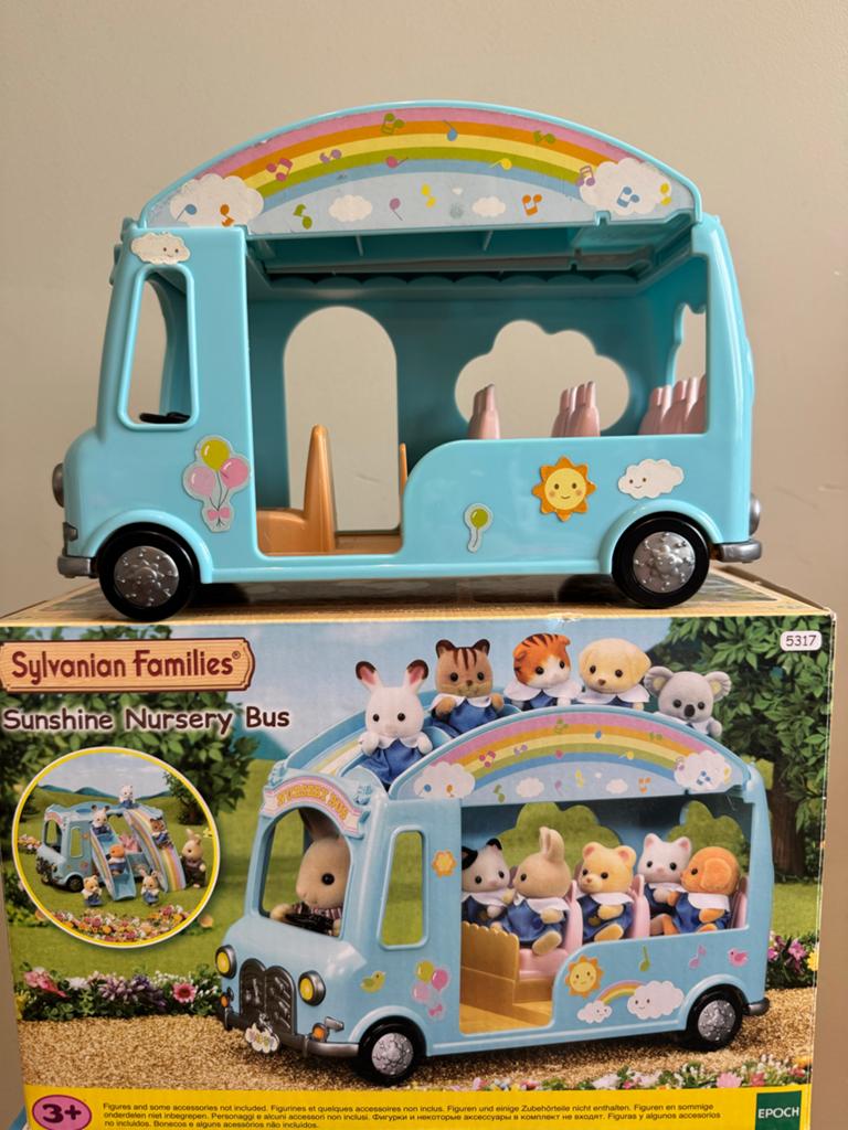 Sylvanian Families Sunshine Nursery Bus, Kinderen en Baby's, Speelgoed | Poppenhuizen, Ophalen of Verzenden, Zo goed als nieuw