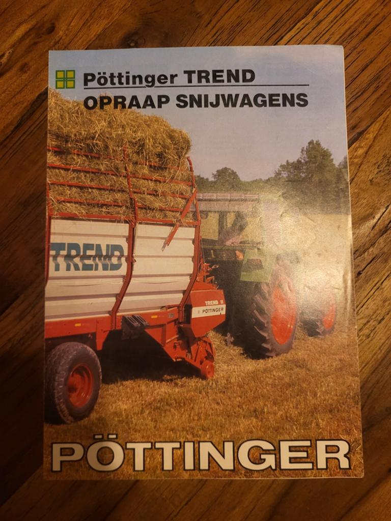 tractor folder Pöttinger TREND opraapwagens, Boeken, Catalogussen en Folders, Ophalen of Verzenden, Zo goed als nieuw