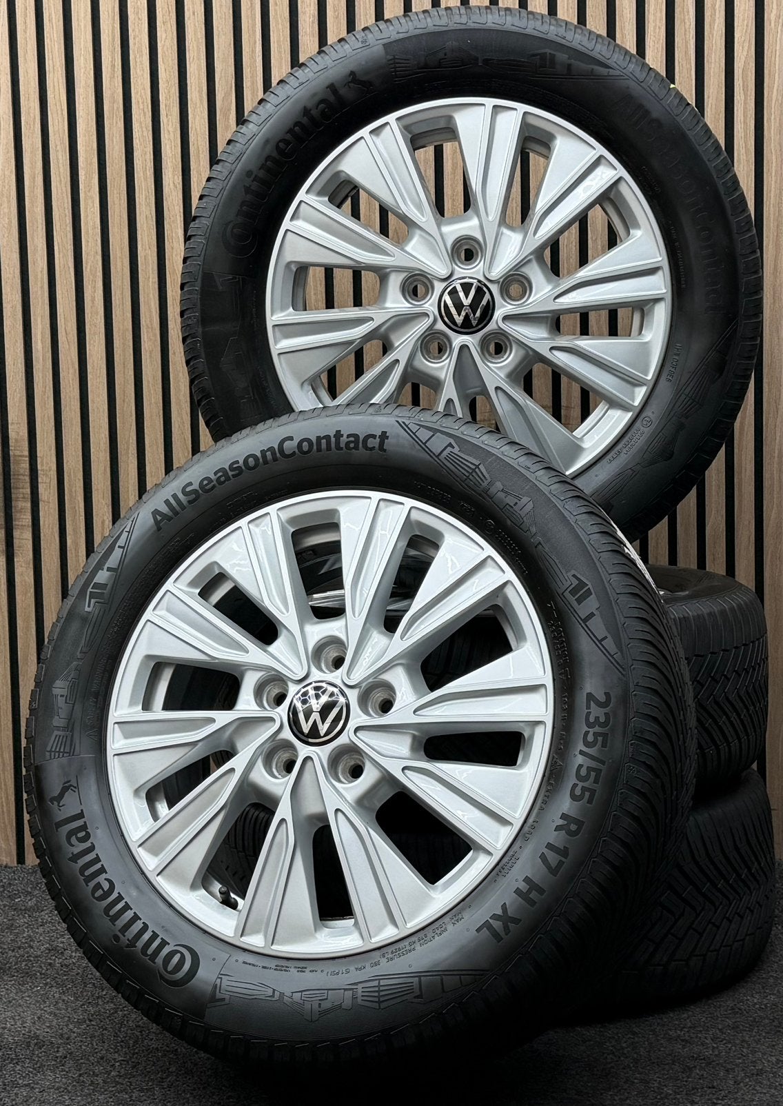 Originele 17 inch VW Transporter T7 Dundrod All Season BTW!, Auto-onderdelen, Ophalen, ., Banden en Velgen, 17 inch