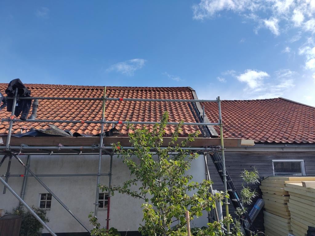 Gratis ophalen dakpannen, Ophalen of Verzenden, Steen of Klei, 15 m² of meer, Dakpannen