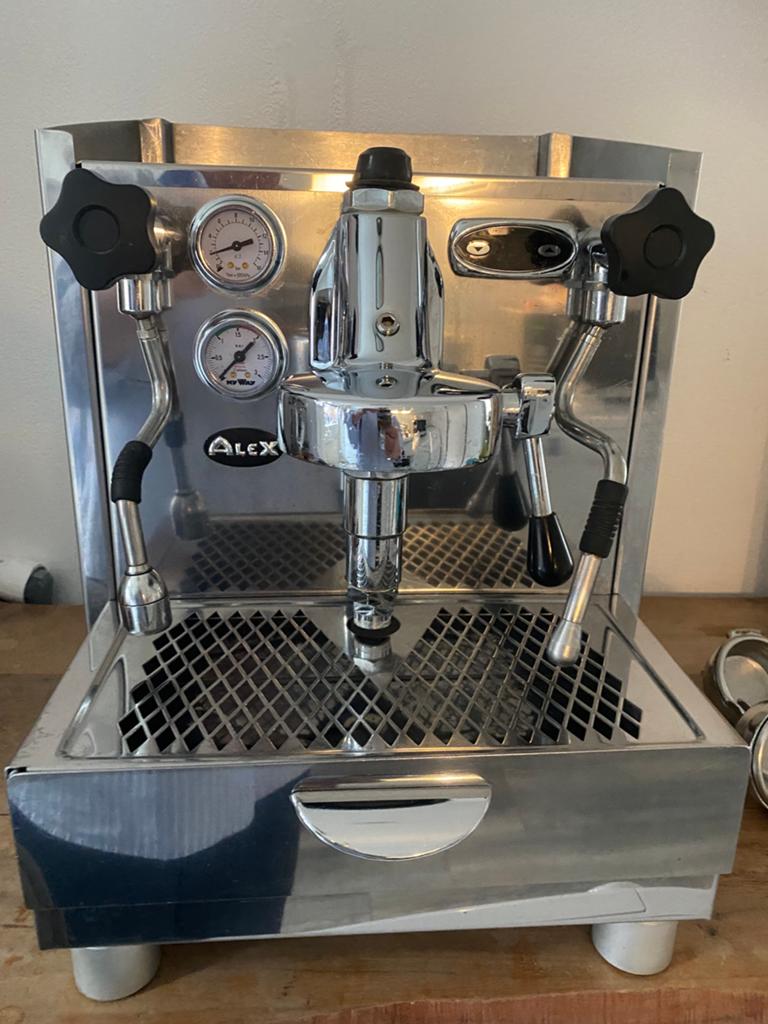 Izzo alex espresso koffiemachine, Espresso apparaat, Gemalen koffie, Zo goed als nieuw, 2 tot 4 kopjes