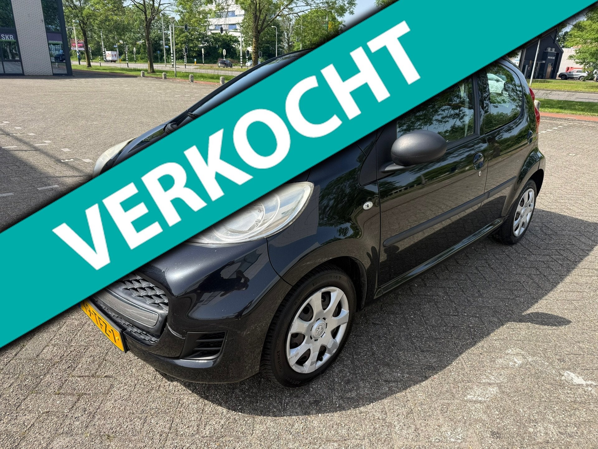 Peugeot 107 1.0-12V XS / APK / AIRCO / NAP / 5DRS / ELEK RAM, Voorwielaandrijving, Euro 5, Gebruikt, 4 stoelen