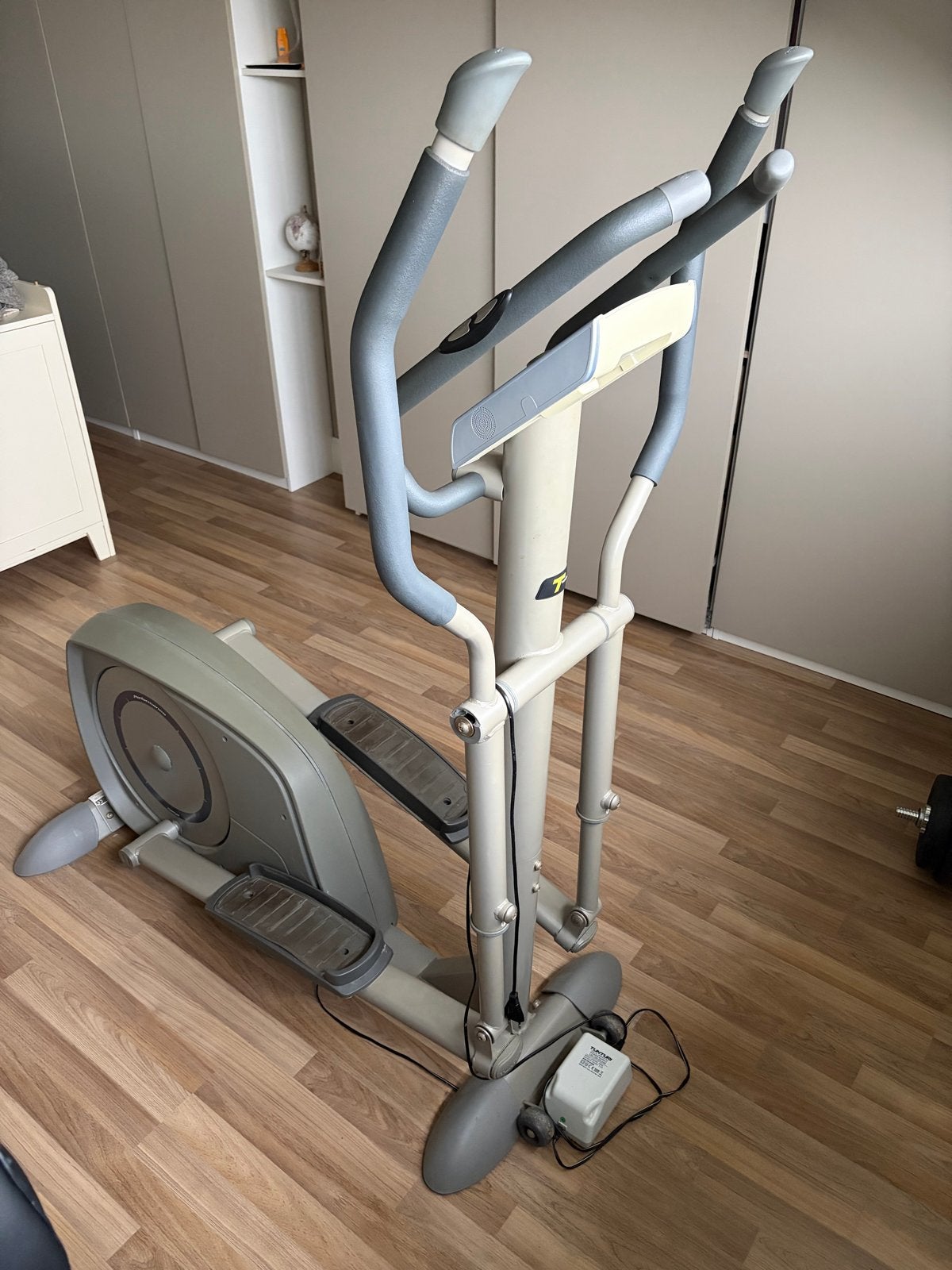 Stevige Tunturi C60 Crosstrainer - Perfect voor Thuis!, Sport en Fitness, Ophalen, Benen, Gebruikt, Crosstrainer