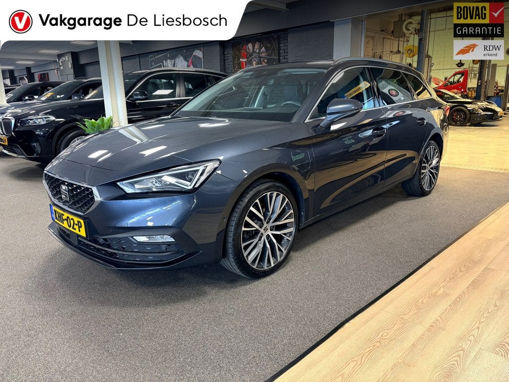 Seat Leon Sportstourer 1.4 TSI eHybrid PHEV FR Xcellence/pan, Auto's, Seat, Bedrijf, Te koop, Leon, ABS, Achteruitrijcamera, Adaptive Cruise Control