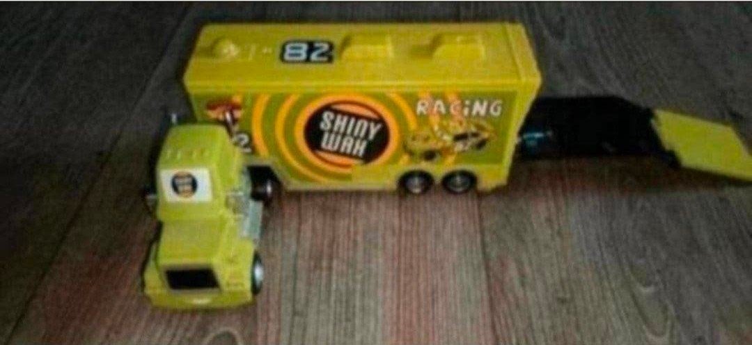 🚛cars vrachtwagen: *82 shiny wax hauler🚛, Verzenden, Zo goed als nieuw