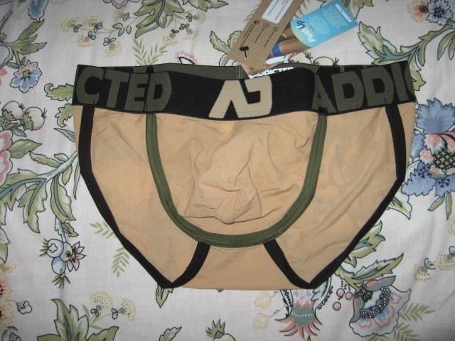 Te koop heren tanga Addicted, Kleding | Heren, Ondergoed, Slip, Beige, Verzenden