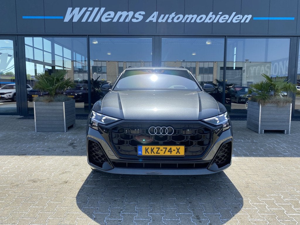 Audi Q8 60 TFSI e quattro Pro Line S Competition Panoramadak, Auto's, Audi, Automaat, Gebruikt, 2995 cc, Met garantie (alle)