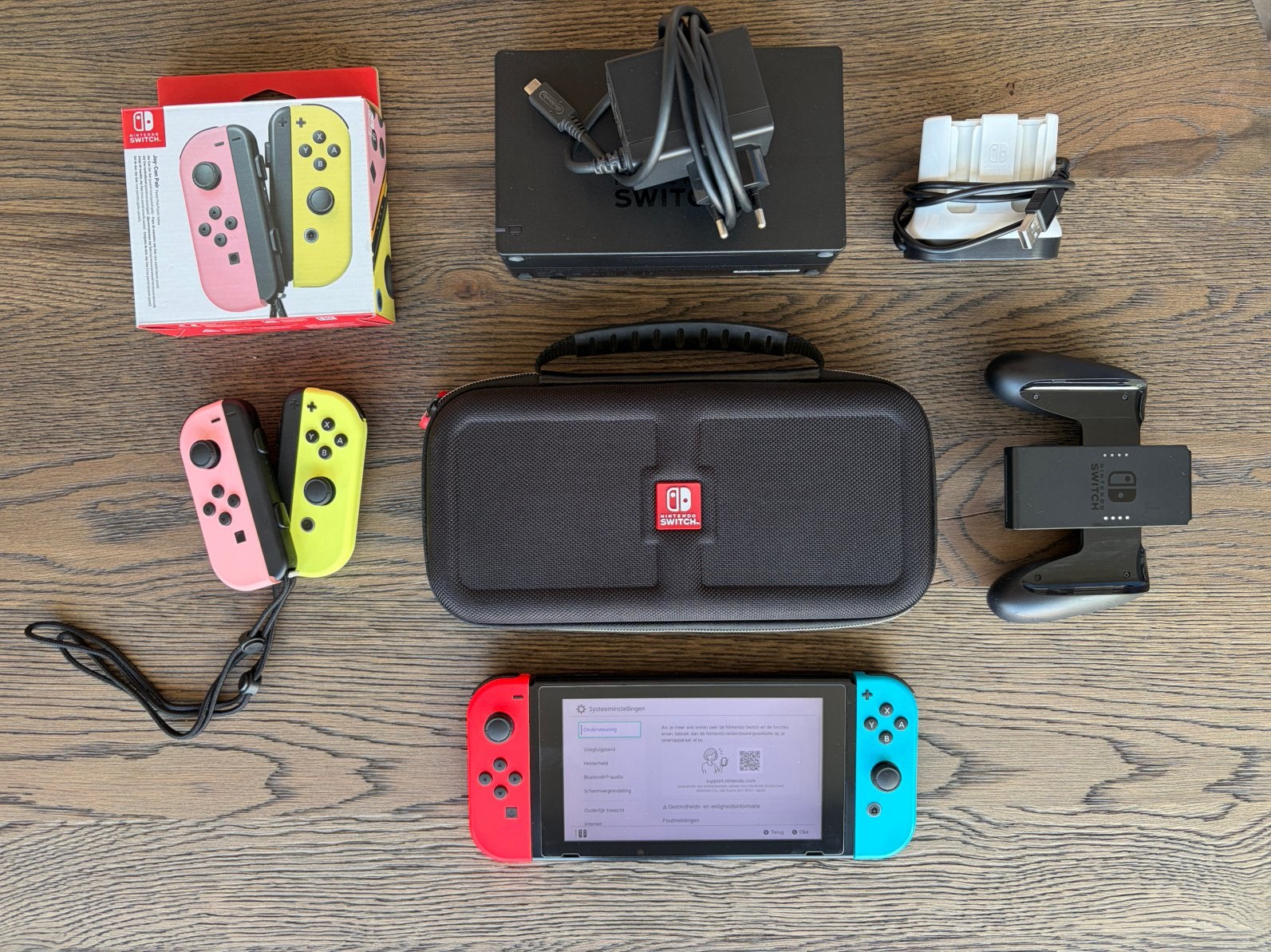 Nintendo Switch V1 (eerste generatie), Ophalen of Verzenden, Gebruikt, Met 2 controllers, Switch Original