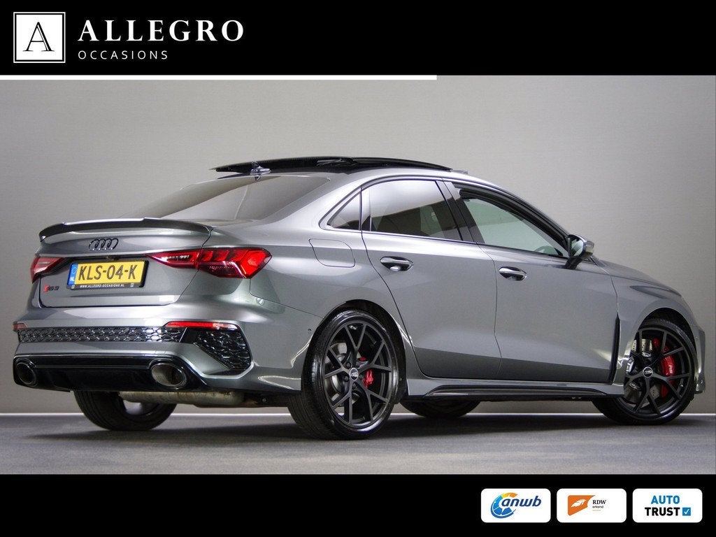 Audi RS3 Limousine 2.5 TFSI quattro (CARBON IN- & EXTERIEUR,, Auto's, Audi, Automaat, Automatische klimaatregeling, Gebruikt, RS3