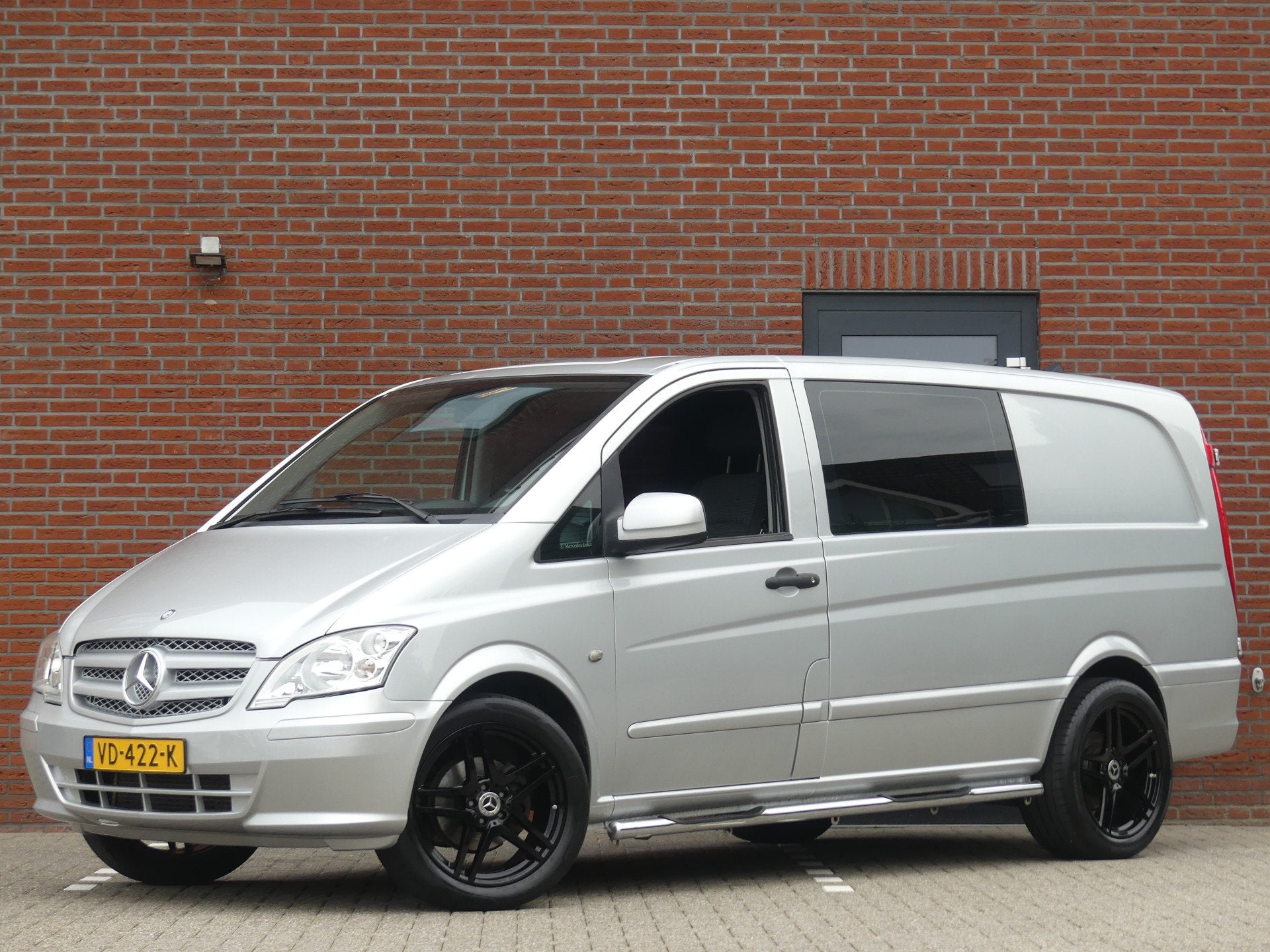 Mercedes-Benz Vito 110 CDI Lang 160PK Dubbel Cabine Camera/T, 13 km/l, Euro 5, Achterwielaandrijving, Gebruikt