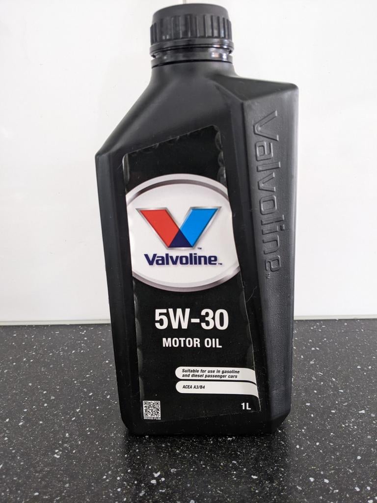 Valvoline 5W-30 motorolie – ±900 ml, Ophalen, Gebruikt, Universele onderdelen