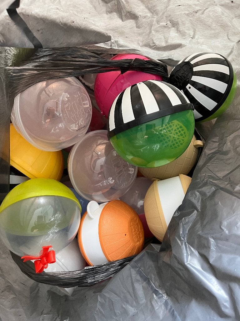 Miniverse lege capsules ballen, Ophalen, Meerkleurig, Zo goed als nieuw, Overige materialen