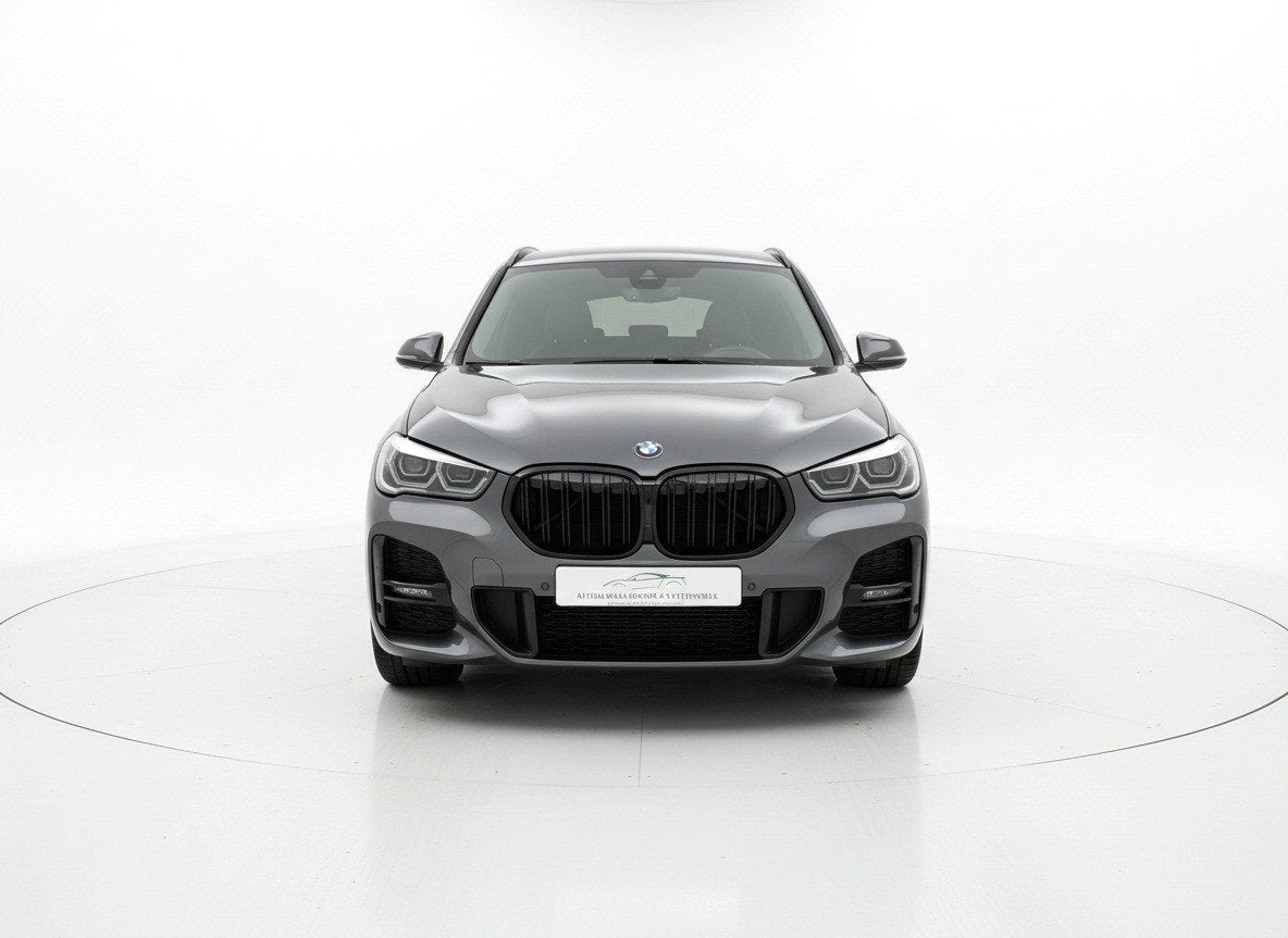 BMW X1 SDrive18i High Exec. M-Sport - Panorama - Trekhaak -, Auto's, 136 pk, Gebruikt, Zwart, Bedrijf