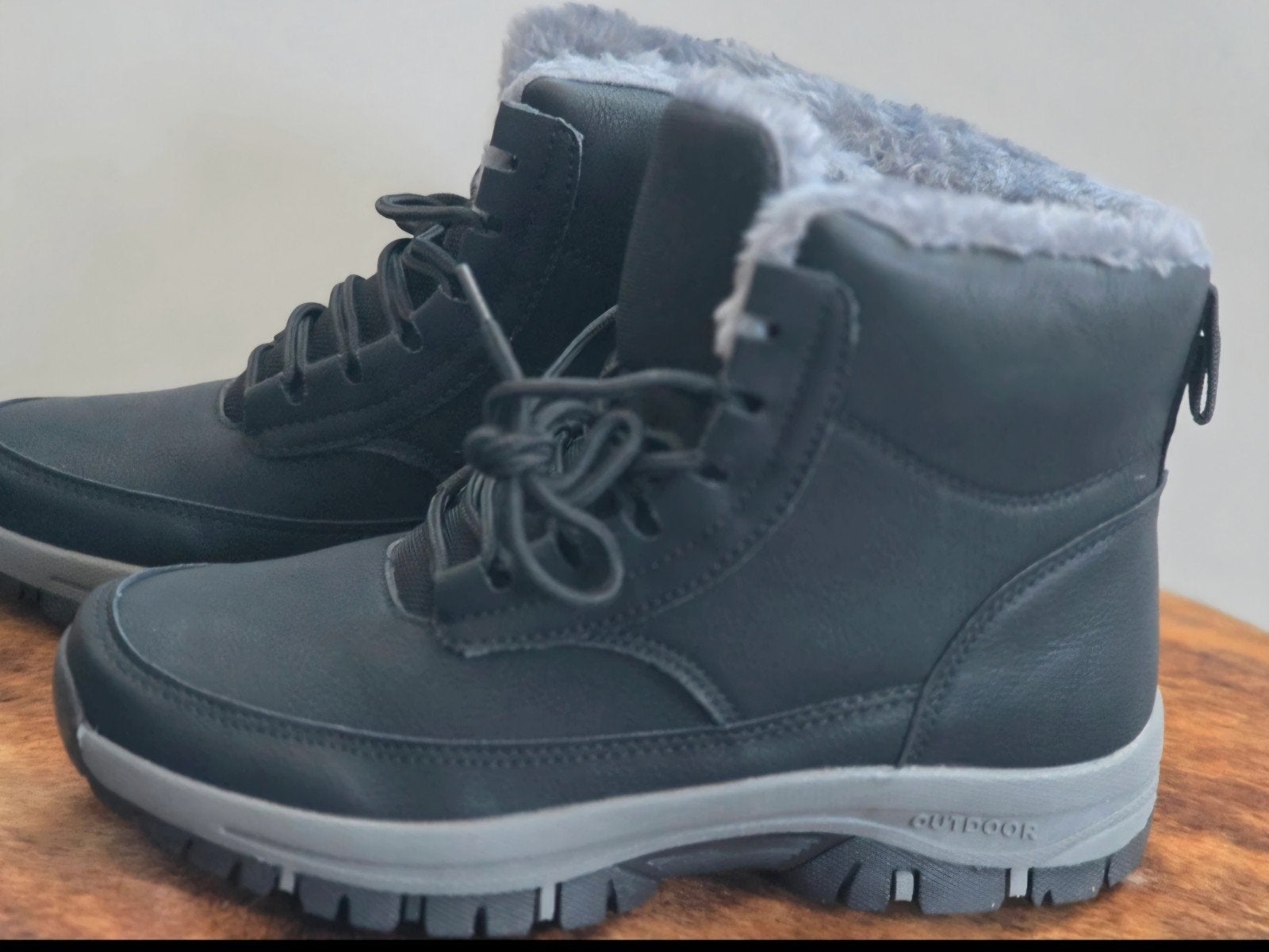 Warme Outdoor Laarzen met Bontvoering maat 40, Ophalen of Verzenden, Nieuw, Schoenen