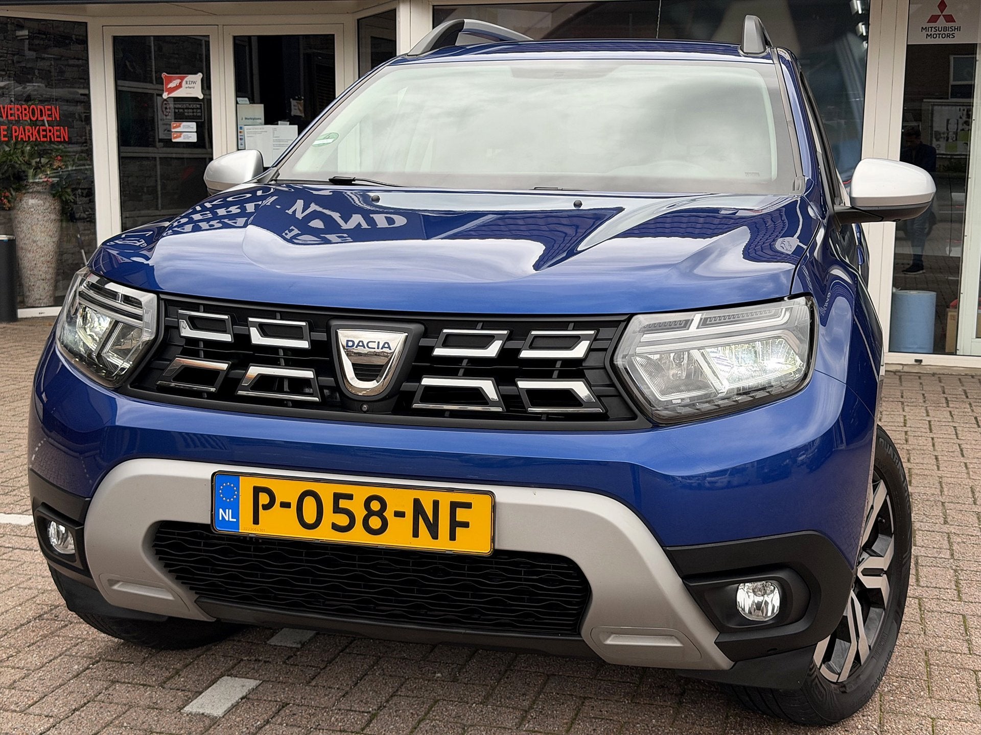 Dacia Duster TCe Bi-Fuel Prestige | TREKHAAK | APPLE/ANDROID, Auto's, Voorwielaandrijving, Dealer onderhouden, Gebruikt, Duster