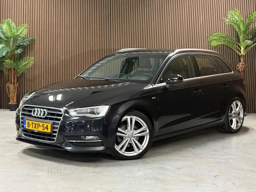 Audi A3 Sportback 1.4 TFSI S-Line (bj 2013, automaat), Auto's, Audi, Euro 5, Gebruikt, Leder en Stof, 650 kg