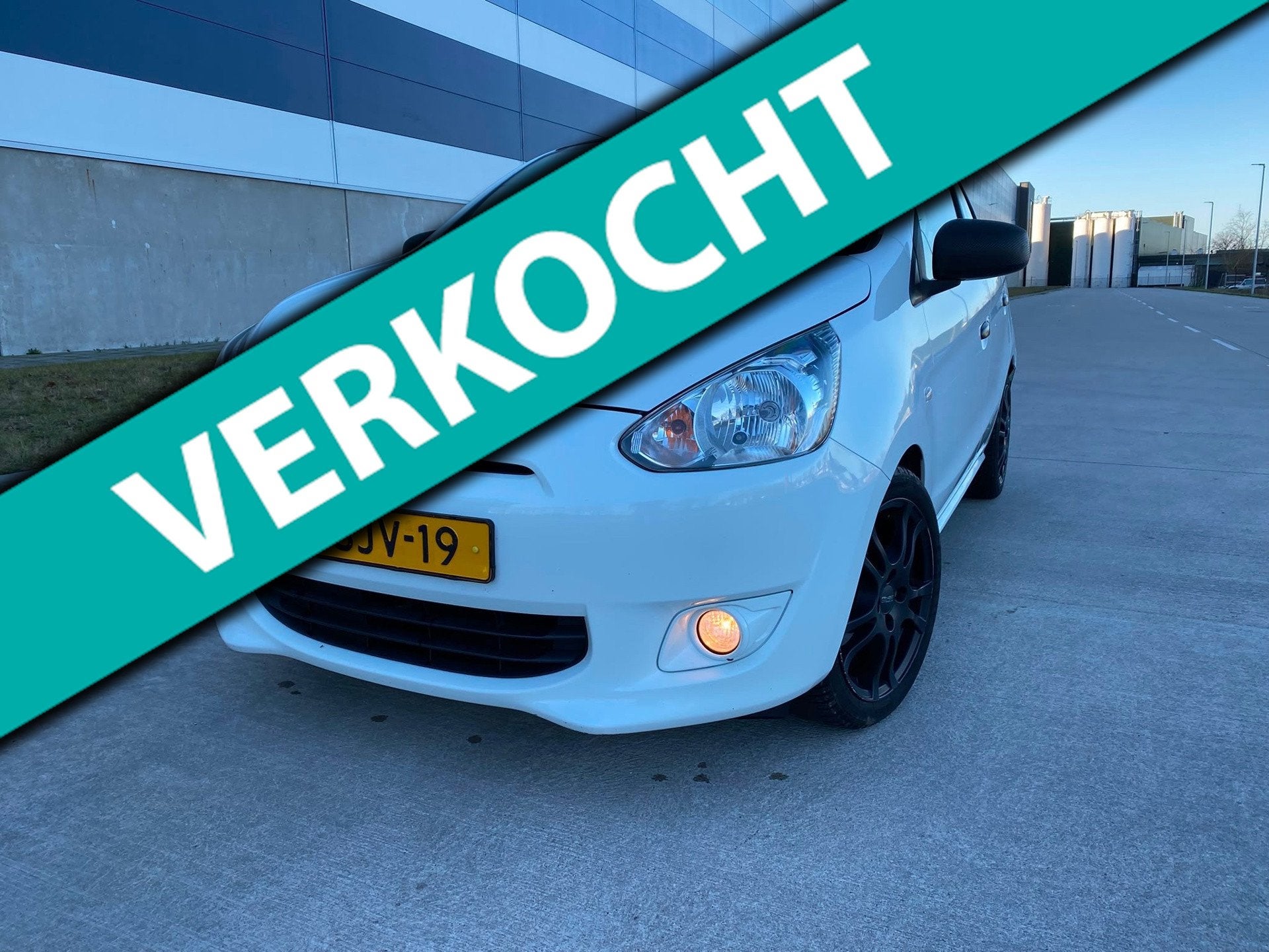 Mitsubishi Space Star 1.0 Inform NAP/AIRCO/APK 6-2027, Voorwielaandrijving, Euro 5, Gebruikt, Wit