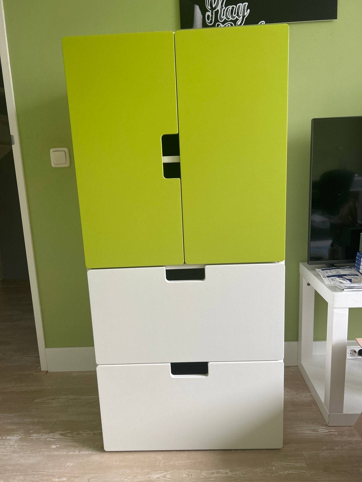IKEA Stuva Groen-witte kast met lades en deuren, Ophalen, Minder dan 50 cm, Gebruikt, 100 tot 150 cm