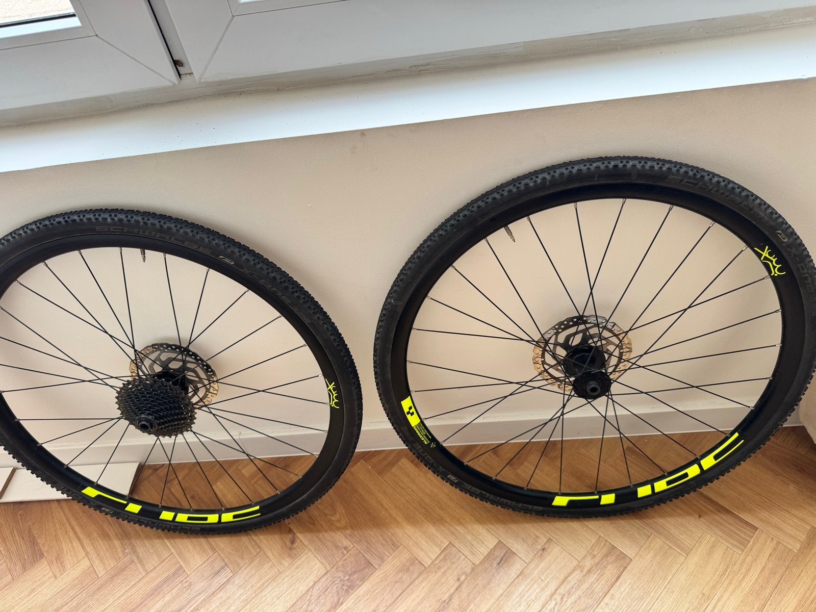 Cube XC 0.8 Disc Wielset met banden en 11-speed cassette, Gebruikt, Aluminium, Mountainbike, Ophalen