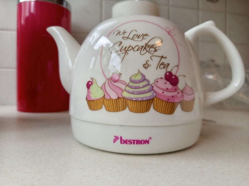 Bestron snoerloze waterkoker/elektrische theepot, 1 tot 2 liter, Ophalen of Verzenden, Nieuw