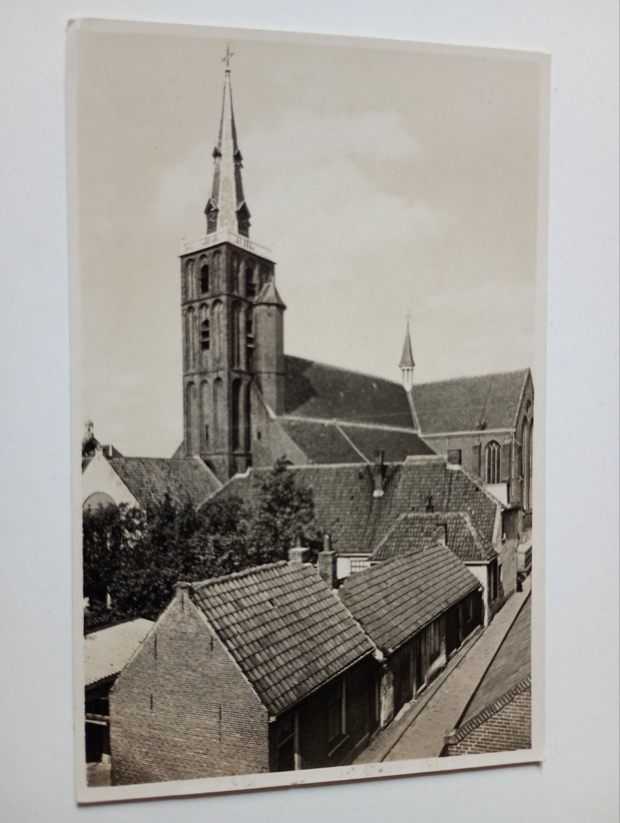 Montfoort NH Kerk, Verzamelen, Ansichtkaarten | Nederland, Ophalen of Verzenden, 1920 tot 1940, Ongelopen, Utrecht
