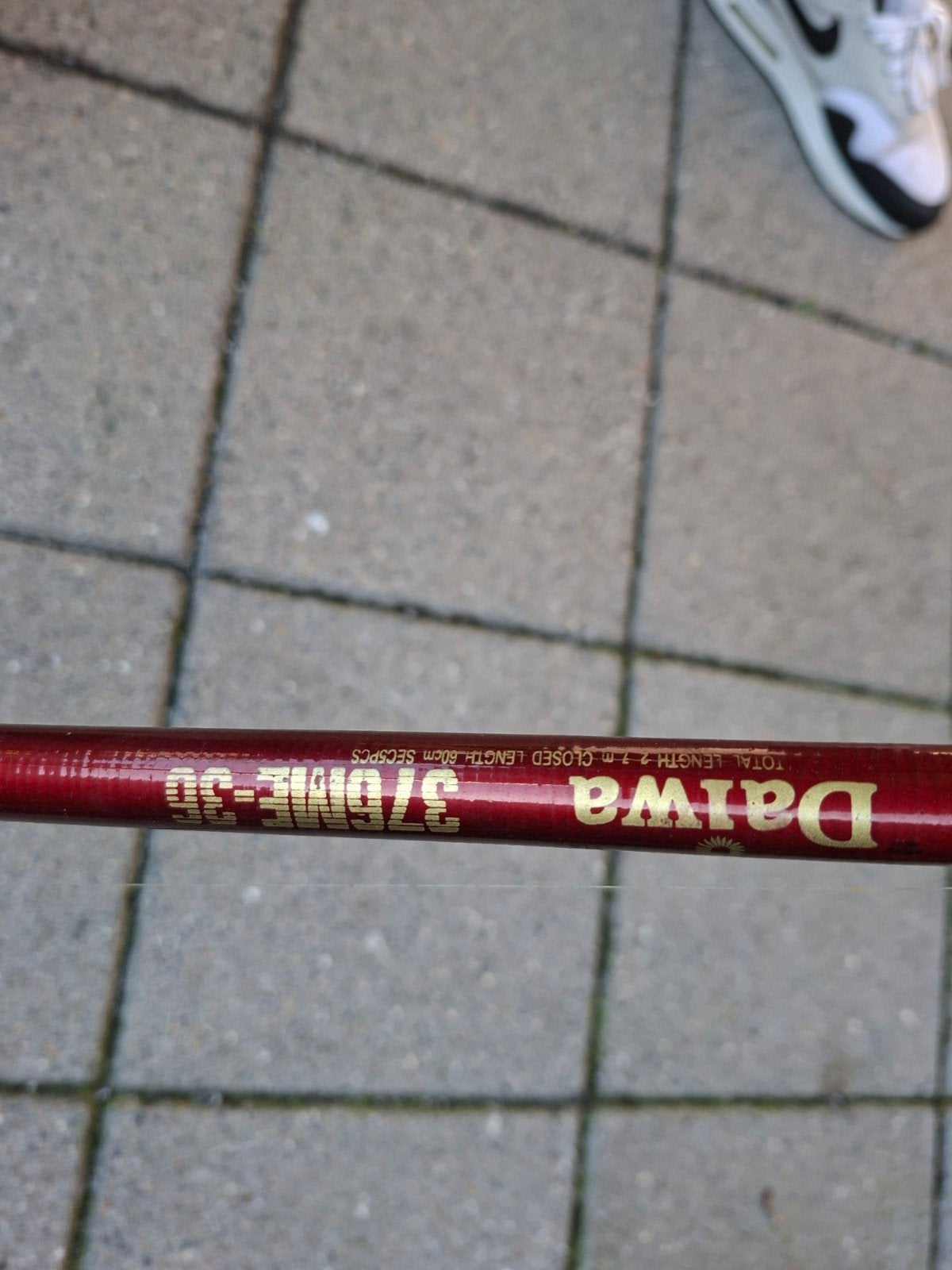 Daiwa vishengel met Ultimate Frontdrag 4000 molen, Ophalen, Gebruikt, Complete hengel