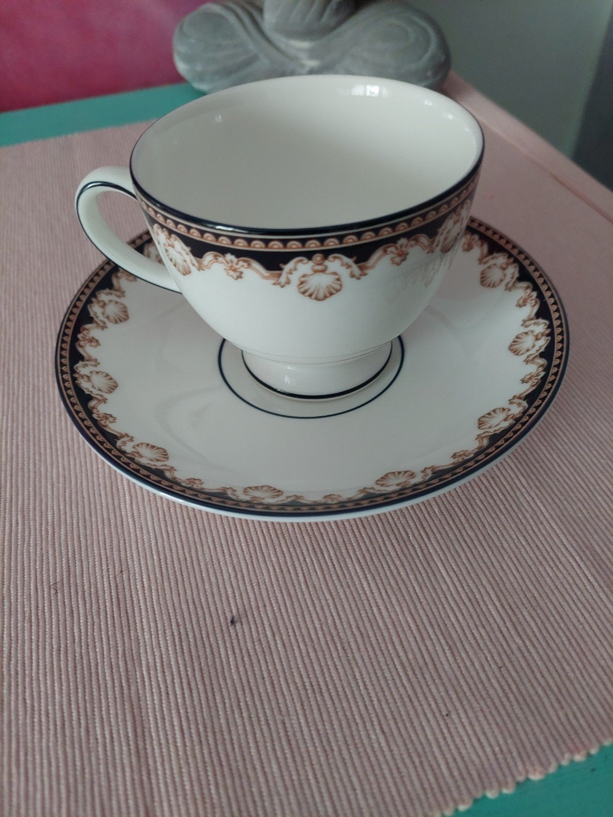 Wedgwood Medici R4588 Kop en Schotel - Bone China, Ophalen