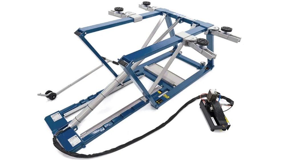 HBM 2500 Kg. Poetsbrug, Autobrug, Bandenbrug, Extra Laag, Ophalen, Zo goed als nieuw