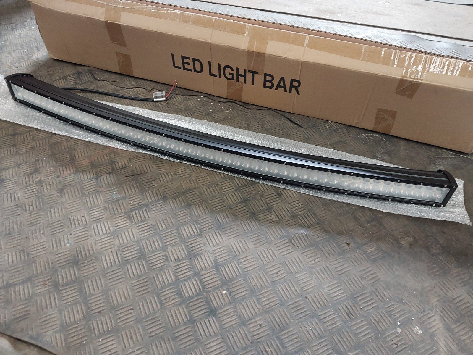 Led Bar verstralers 4x4 hella pick up dakverlichting, Auto diversen, Ophalen, Nieuw