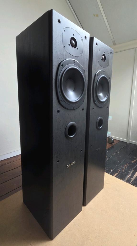Tannoy Mercury M3 zuilspeakers, Ophalen of Verzenden, 120 watt of meer, Front, Rear of Stereo speakers, Overige merken