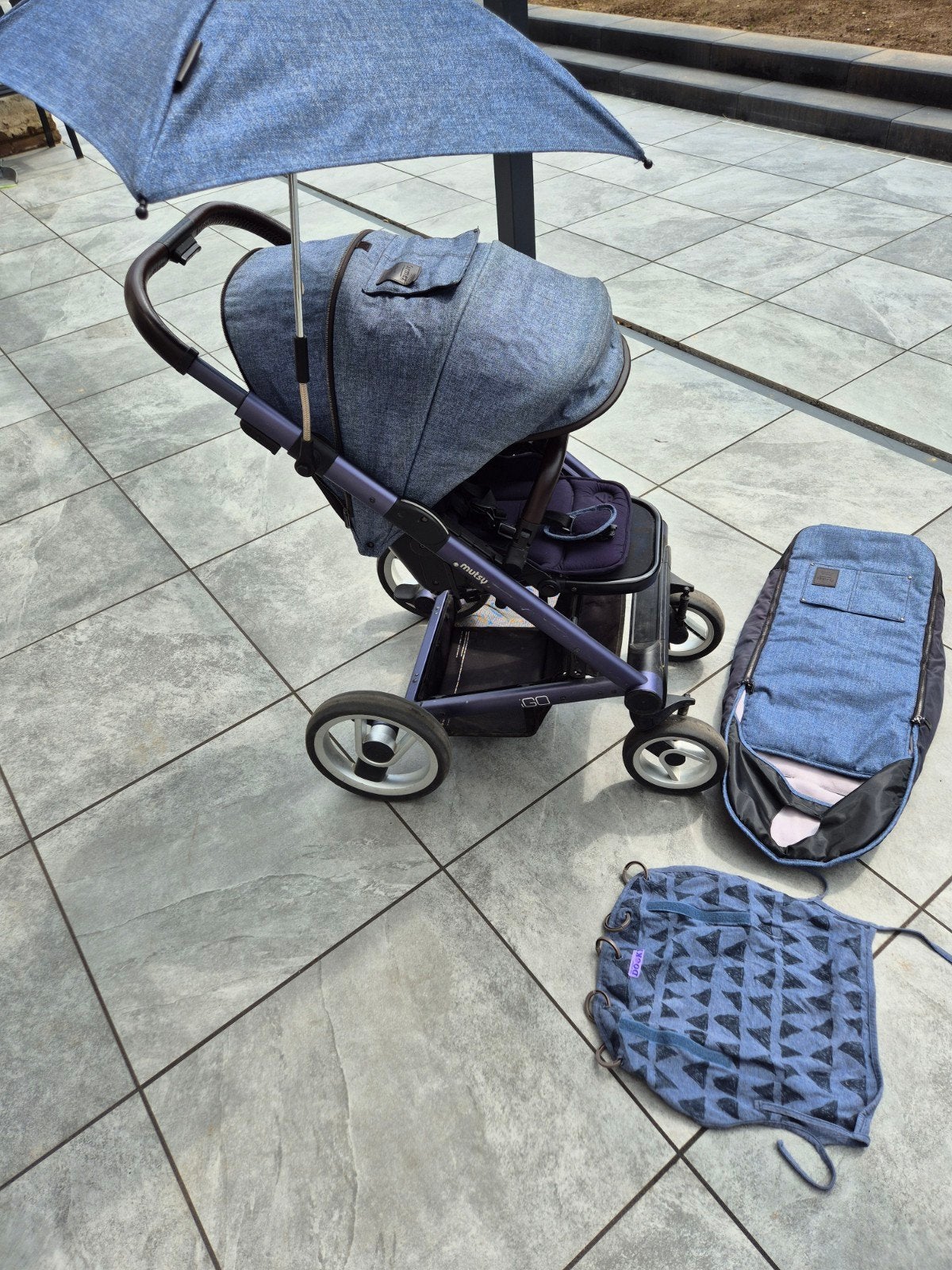 Kinderwagen Mutsy Igo farmer jeans kleur, Kinderen en Baby's, Ophalen, Zo goed als nieuw