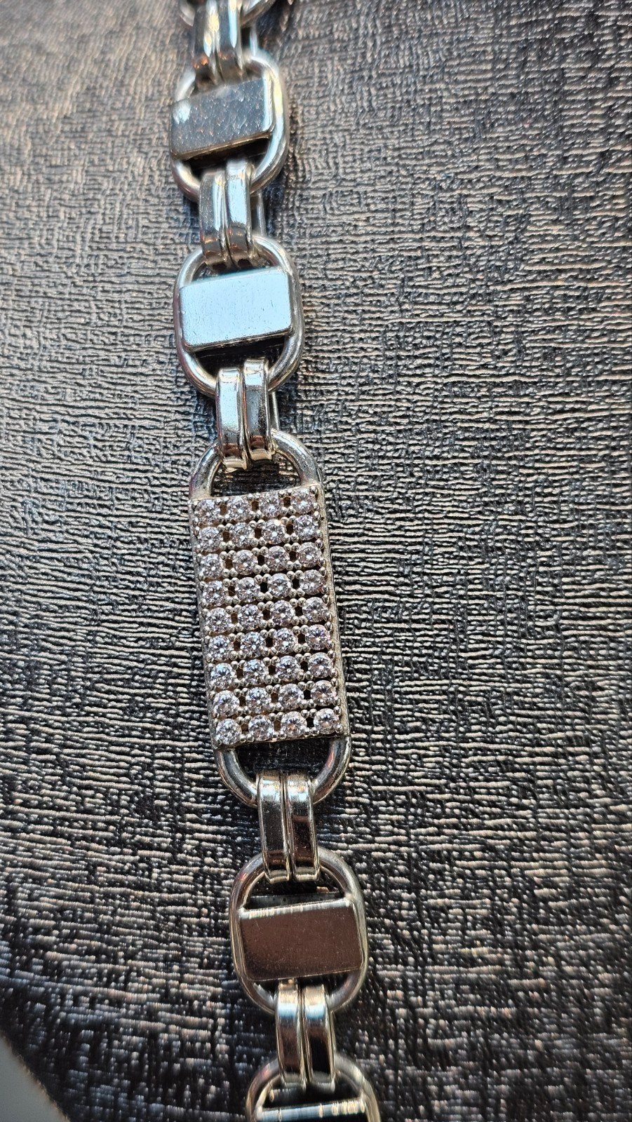 Italiaans zilver platte Kingsley ketting, Sieraden, Tassen en Uiterlijk, Kettingen, Ophalen of Verzenden, Zo goed als nieuw, Goud