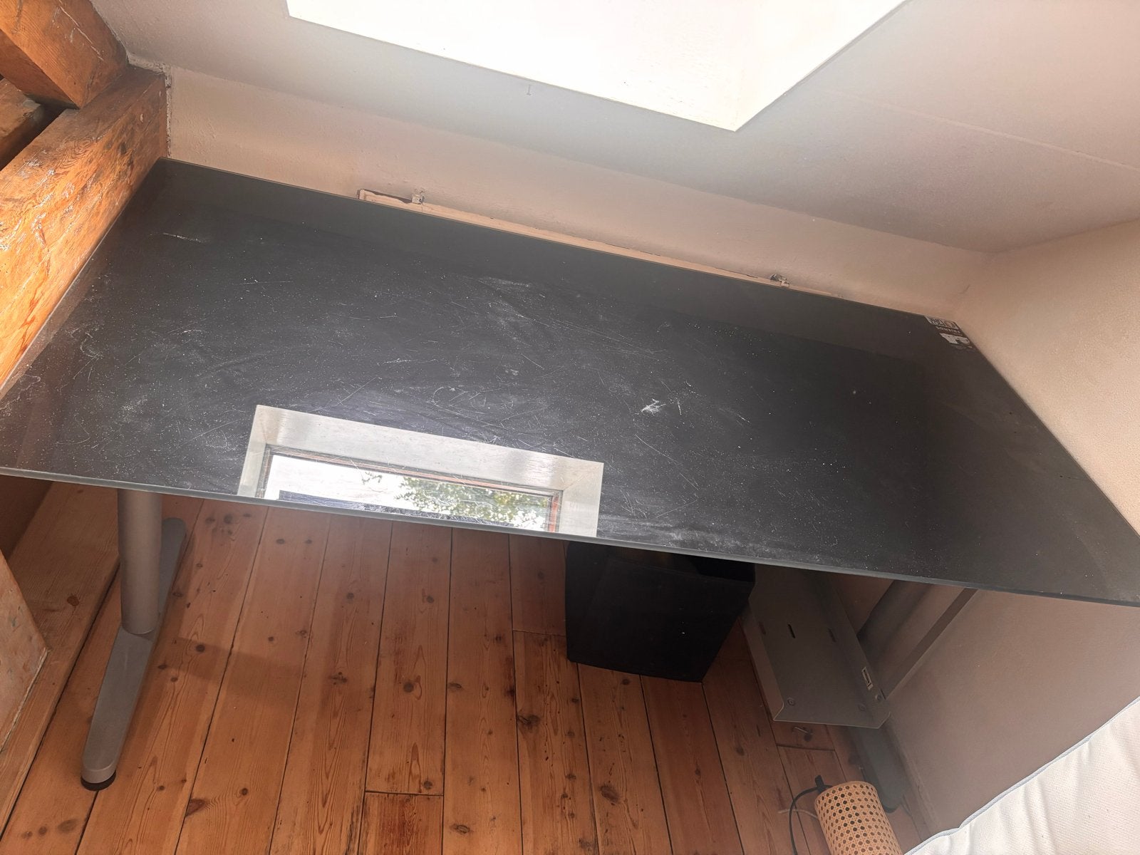 Bureau met glazen blad, Ophalen, Glas
