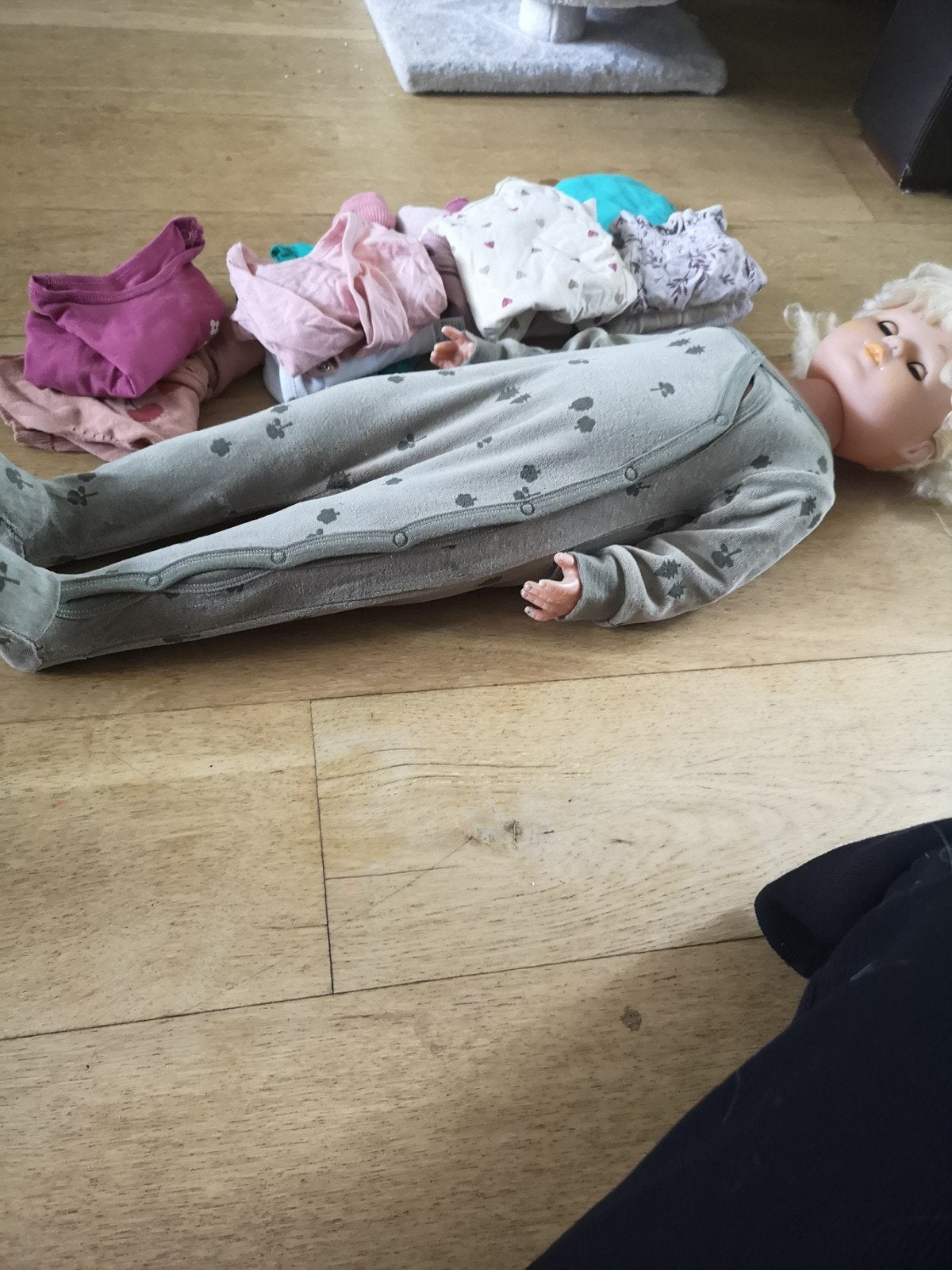 Pop met kleertjes, Ophalen, Gebruikt, Babypop