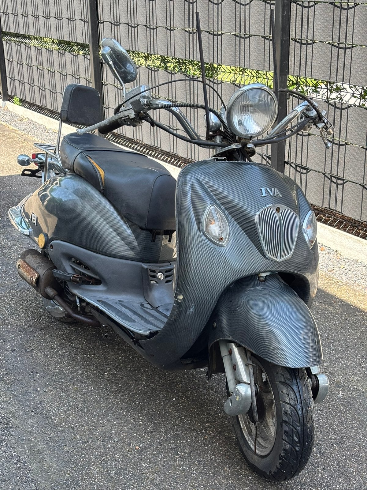 Iva retro scooter, Fietsen en Brommers, Snorfietsen en Snorscooters, Ophalen, Zo goed als nieuw, Benzine, Overige merken