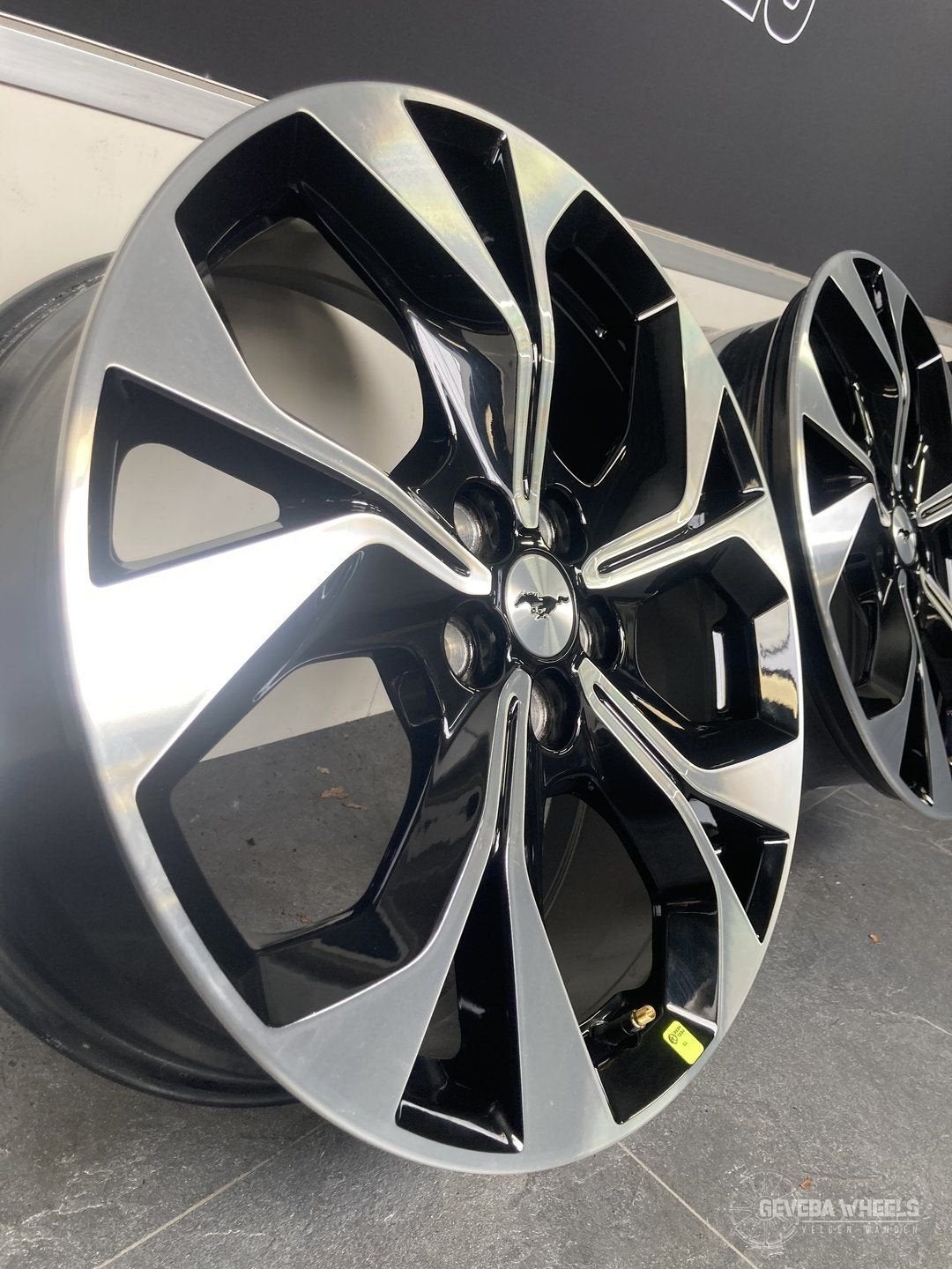 19” originele Ford Mustang Mach-e / Ford Kuga velgen 5x108 L, 19 inch, Gebruikt, Velg(en), -