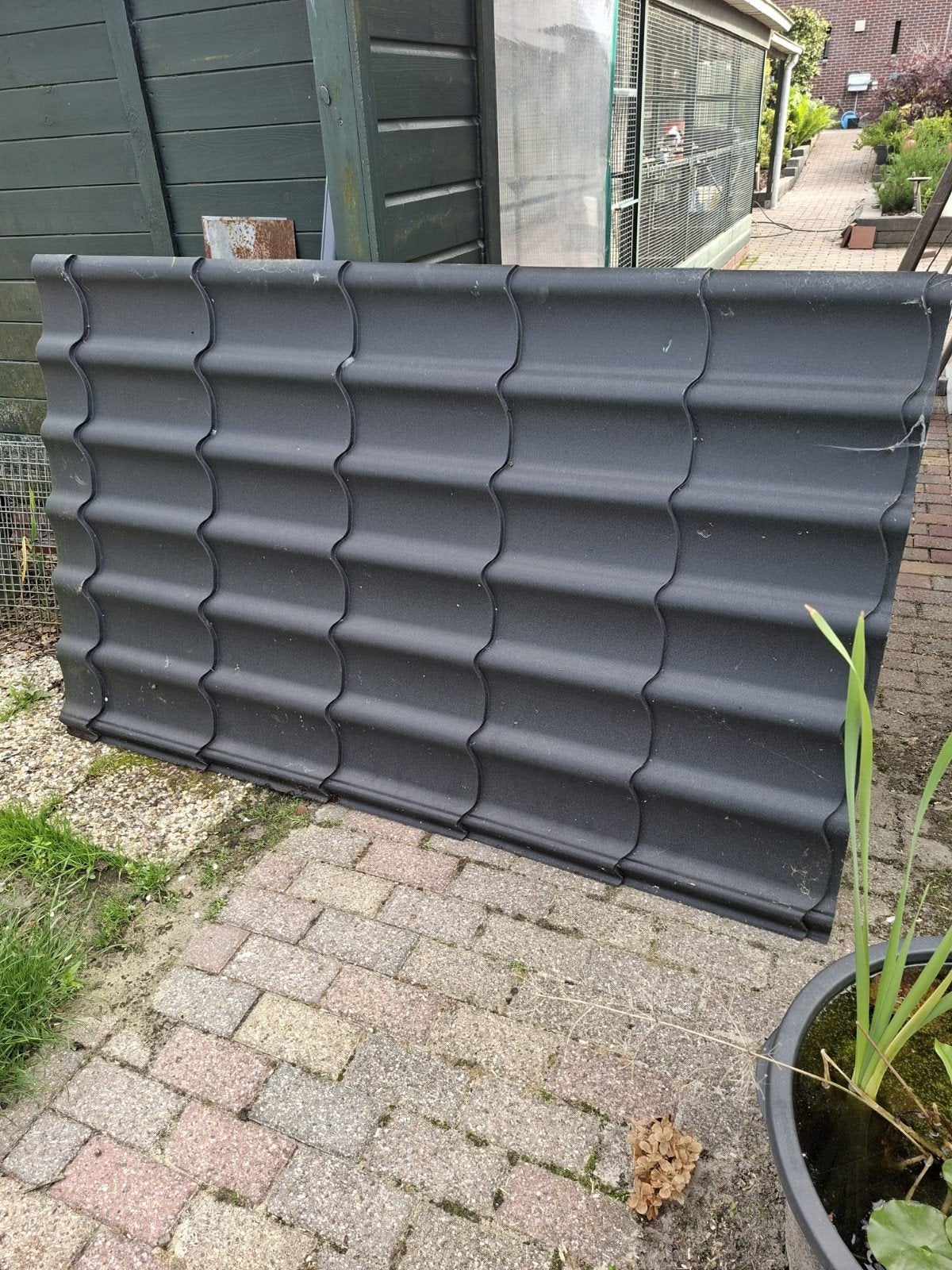 Nieuwe dakpan plaat, Ophalen of Verzenden, Zwart, Minder dan 5 m², Dakpannen