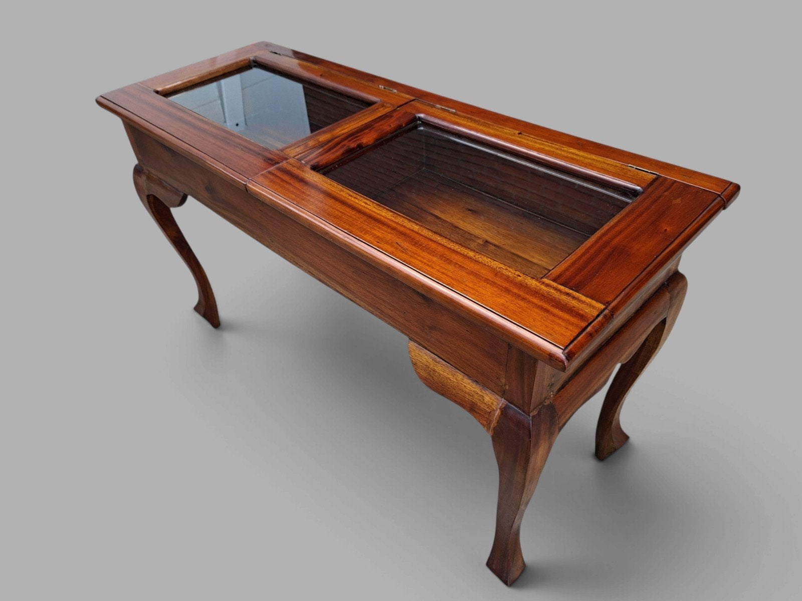 Klassieke vitrine tafel, sidetable, wandconsole, lichte leef, Ophalen of Verzenden