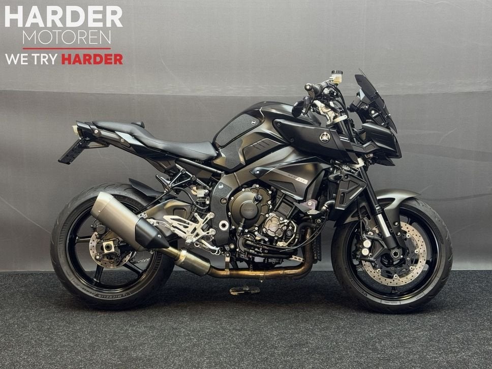 YAMAHA MT 10 | BREMBO | SPORTCAT | CARBON | FACELIFT | GARAN, 4 cilinders, Motorrijbewijs A, Bedrijf, Onbekend