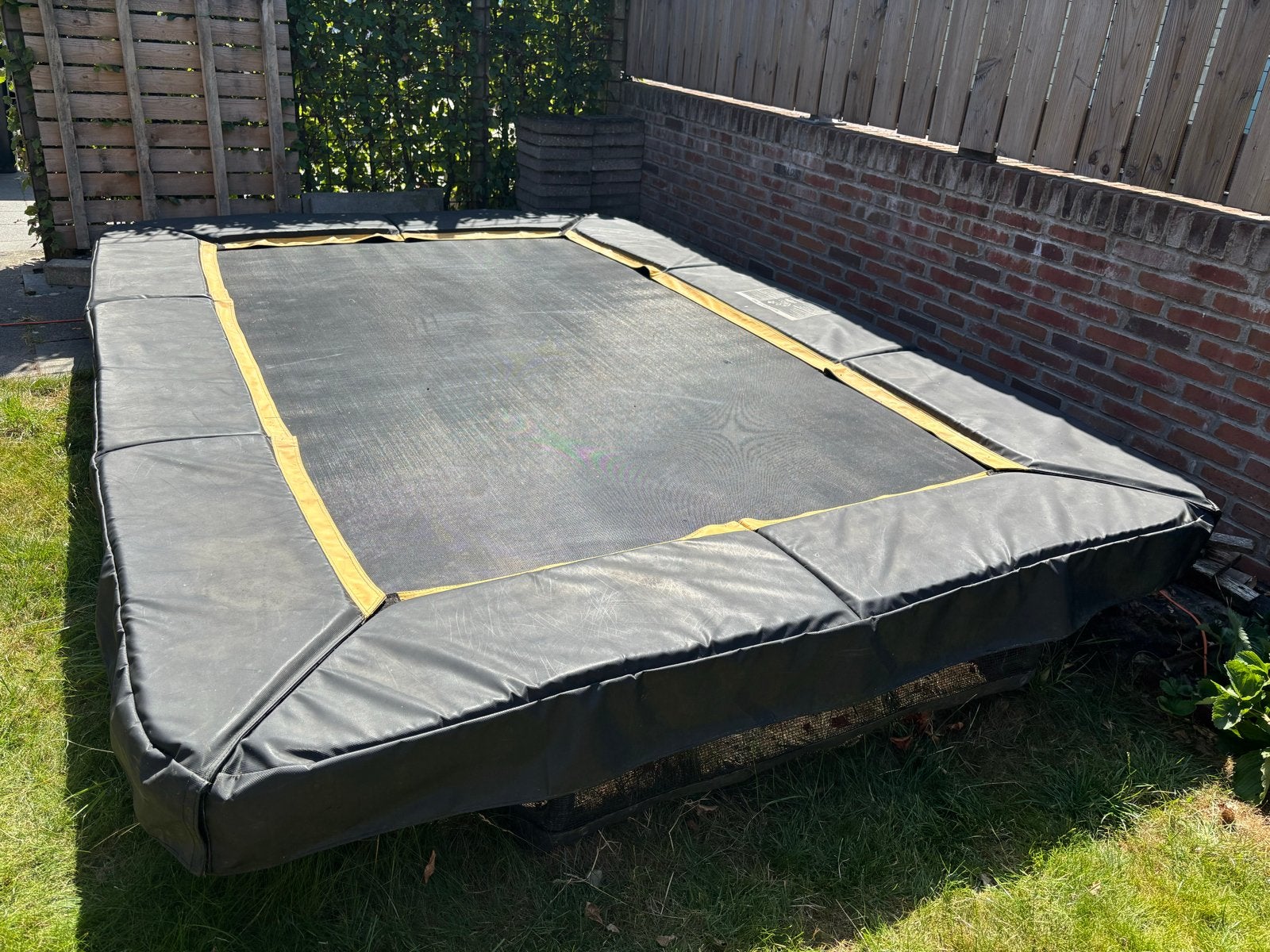 Magic Circle Pro rechthoekige trampoline 214 x 320, Ophalen, Gebruikt