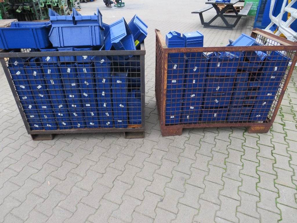 partij magazijnbakken voorraadbakken opslagbakken 150 stuks, Ophalen, Gebruikt, Magazijnbak, Zandhaarweg