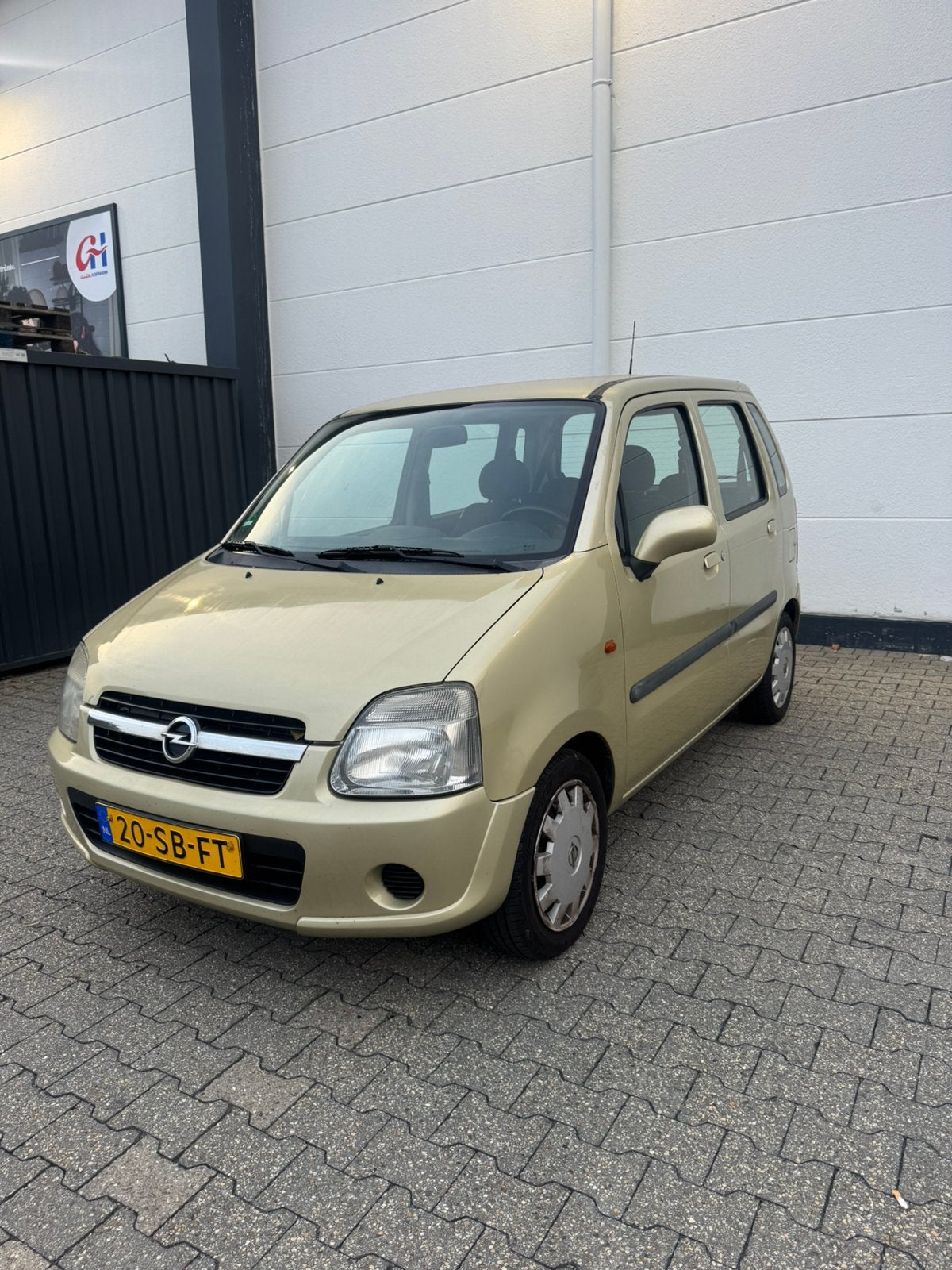 Opel Agila 1.2 16V Twinport 2005 Airco El.Ramen Trekhaak, Voorwielaandrijving, 40 €/maand, 4 cilinders, 1229 cc