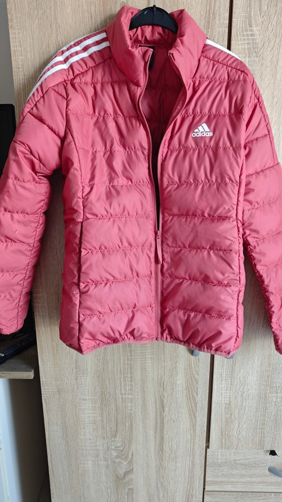 Adidas roze gewatteerde jas - Maat M, Maat 38/40 (M), Adidas, Ophalen of Verzenden, Zo goed als nieuw
