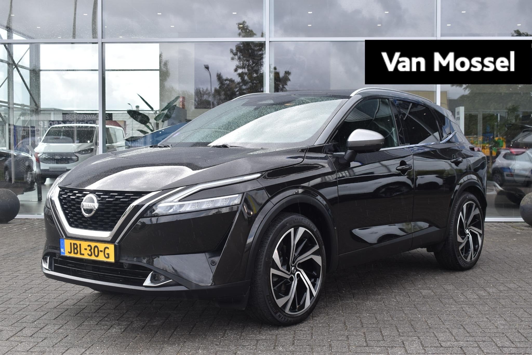 Nissan Qashqai 1.3 MHEV Xtronic Tekna Plus | Automaat | Trek, 12 maanden, Euro 6, Zwart, Leder