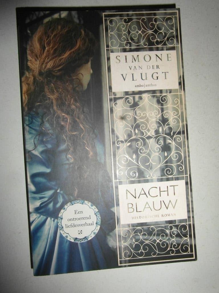 Nachtblauw,  Simone van der Vlugt, Boeken, Ophalen of Verzenden, Zo goed als nieuw, Nederland
